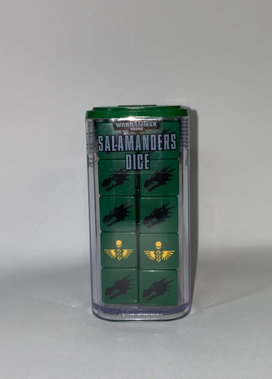 Ancien Set de Dés Salamenders (20)